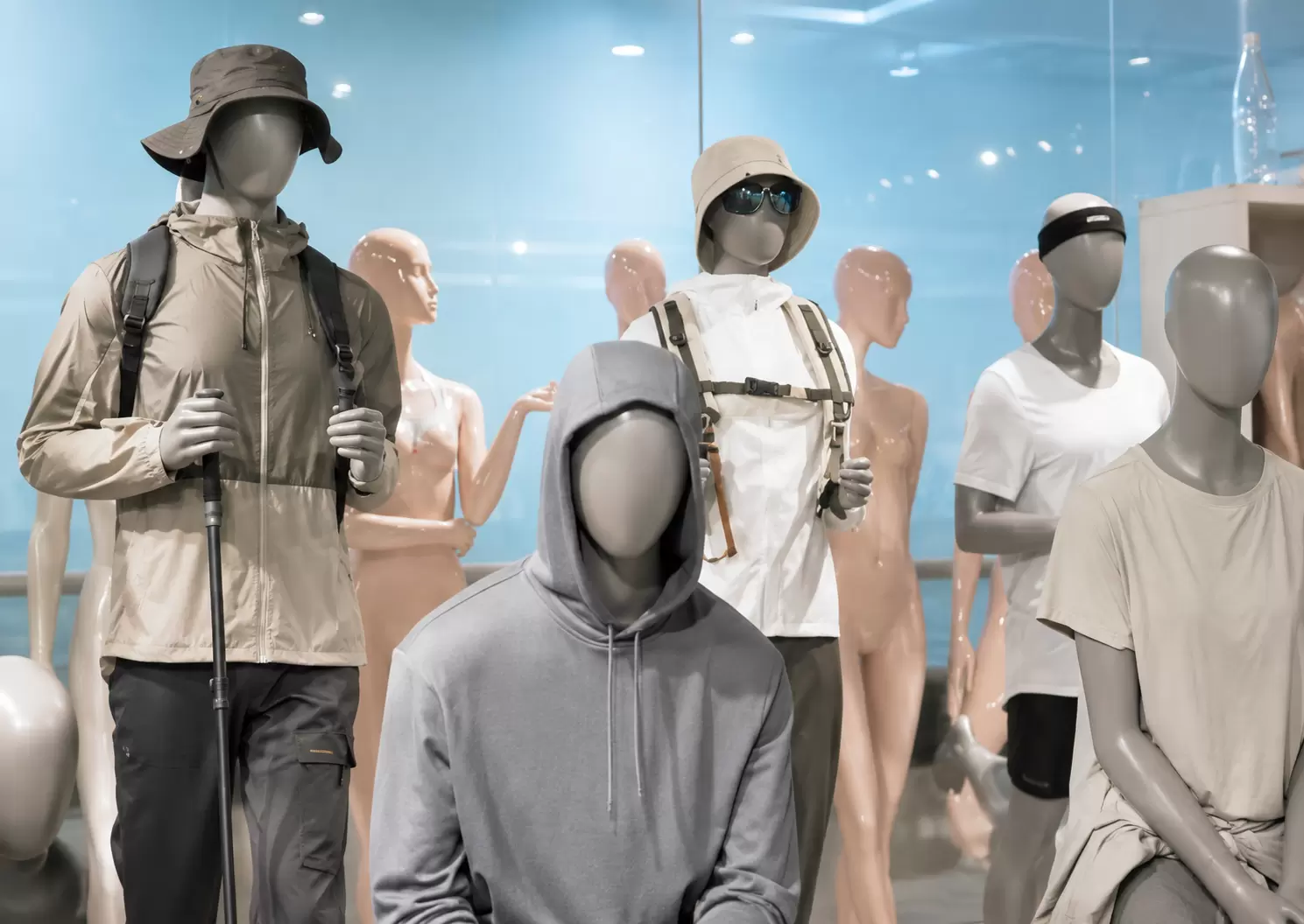 Manichini Posh Concept: soddisfare le diverse esigenze di manichini dei marchi di moda con un'eccezionale tecnologia di soffiaggio